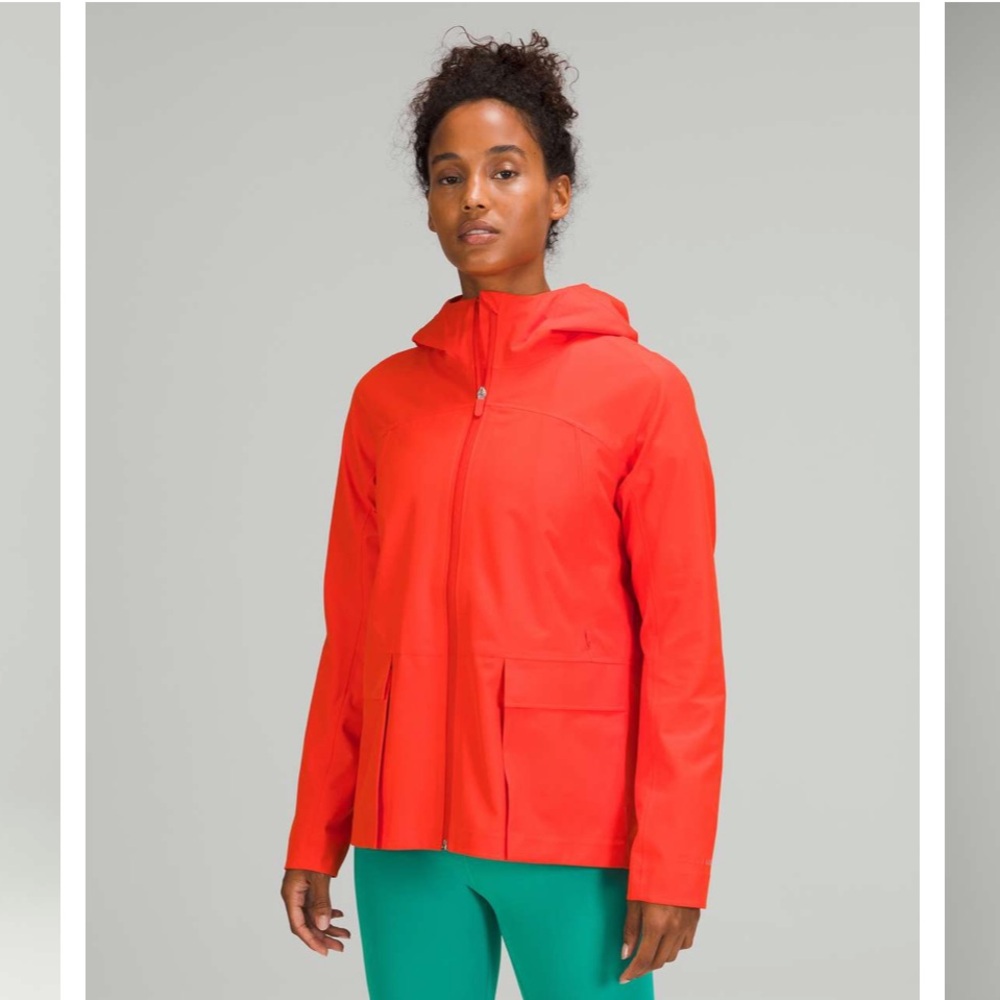 Lululemon StretchSeal Relaxed-Fit Rain Jacket